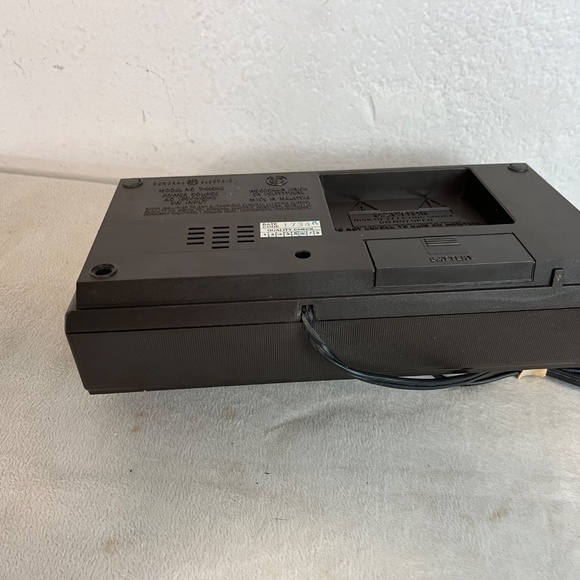VTG General Electric GE Digital Alarm Clock Radio Model 7-4634B AM/FM Works Well - Picture 8 of 12